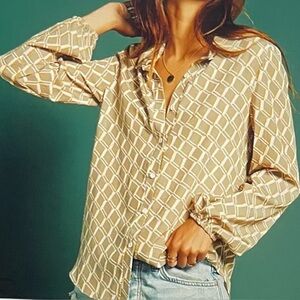BUCKETLIST Beige Diamond Pattern Button Down Shirt